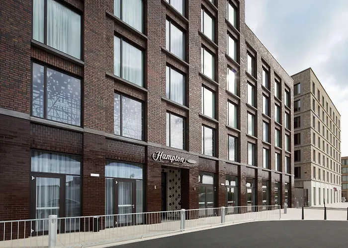 Готель Hampton By Hilton London Docklands